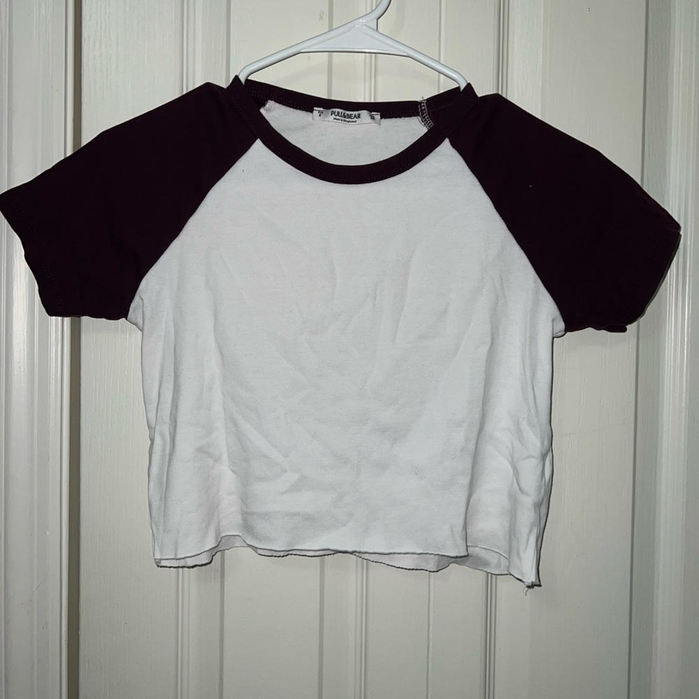 Pull & bear burgundy cropped shirt